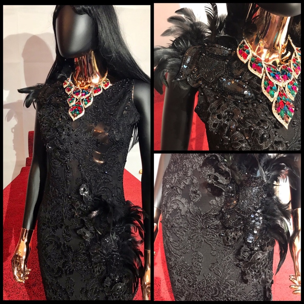 Black Lace Evening dress for special occasions !